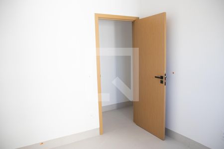 Apartamento à venda com 140m², 4 quartos e sem vaga Apartamento à venda com 140m², 4 quartos e sem vagaSuíte 02