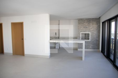 Apartamento à venda com 140m², 4 quartos e sem vaga Apartamento à venda com 140m², 4 quartos e sem vagaSala