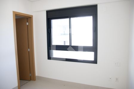 Apartamento à venda com 140m², 4 quartos e sem vaga Apartamento à venda com 140m², 4 quartos e sem vagaSuíte 02