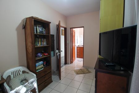 Casa à venda com 150m², 3 quartos e 2 vagas Casa à venda com 150m², 3 quartos e 2 vagasQuarto 2