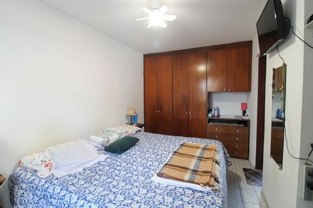 Casa à venda com 150m², 3 quartos e 2 vagas Casa à venda com 150m², 3 quartos e 2 vagasQuarto 3