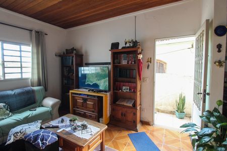 Sala de casa à venda com 3 quartos, 150m² em Vila Pirajussara, São Paulo