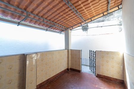 Casa para alugar com 110m², 2 quartos e 1 vaga Casa para alugar com 110m², 2 quartos e 1 vagaÁrea de Serviço