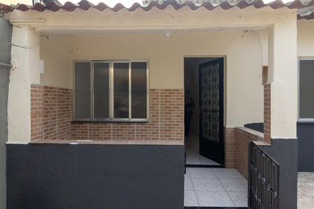 Casa para alugar com 110m², 2 quartos e 1 vaga Casa para alugar com 110m², 2 quartos e 1 vagaVaranda