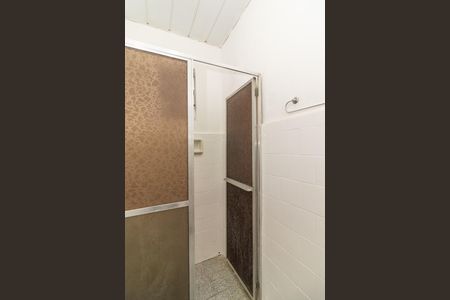 Casa para alugar com 110m², 2 quartos e 1 vaga Casa para alugar com 110m², 2 quartos e 1 vagaBanheiro