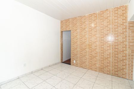 Casa para alugar com 110m², 2 quartos e 1 vaga Casa para alugar com 110m², 2 quartos e 1 vagaSala