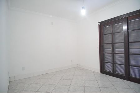 Casa para alugar com 350m², 4 quartos e 3 vagasSuíte