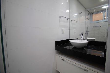 Apartamento à venda com 106m², 2 quartos e 1 vaga