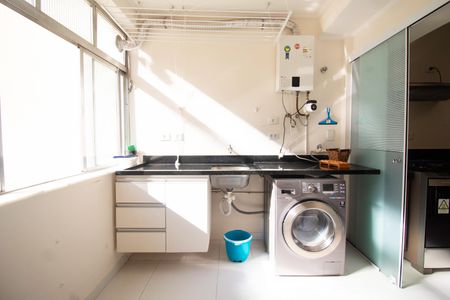 Apartamento à venda com 106m², 2 quartos e 1 vaga