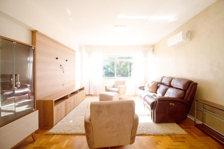 Apartamento à venda com 106m², 2 quartos e 1 vaga