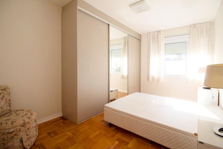Apartamento à venda com 106m², 2 quartos e 1 vaga