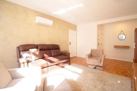 Apartamento à venda com 106m², 2 quartos e 1 vaga