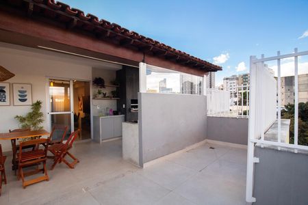 Apartamento à venda com 274m², 3 quartos e 2 vagas Apartamento à venda com 274m², 3 quartos e 2 vagasCobertura - Área Gourmet