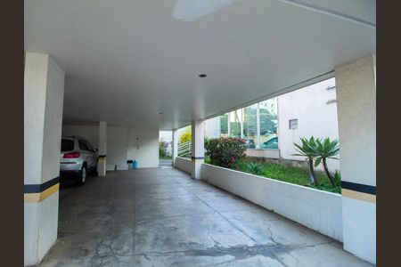 Apartamento à venda com 274m², 3 quartos e 2 vagas Apartamento à venda com 274m², 3 quartos e 2 vagasÁrea Comum - Duas Vagas de Garagem em linha