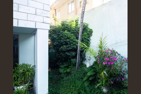 Apartamento à venda com 274m², 3 quartos e 2 vagas Apartamento à venda com 274m², 3 quartos e 2 vagasÁrea Comum - Jardim
