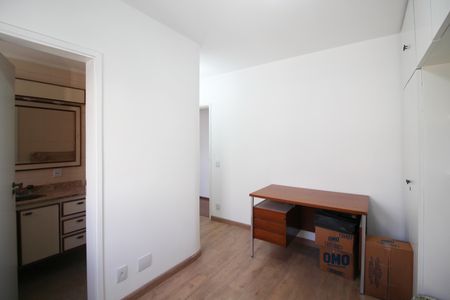 Apartamento para alugar com 100m², 3 quartos e 2 vagas Apartamento para alugar com 100m², 3 quartos e 2 vagasSuíte