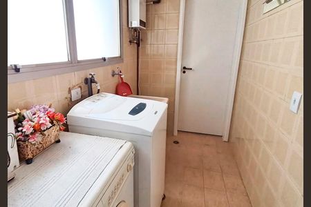 Apartamento para alugar com 100m², 3 quartos e 2 vagas Apartamento para alugar com 100m², 3 quartos e 2 vagasÁrea de Serviço