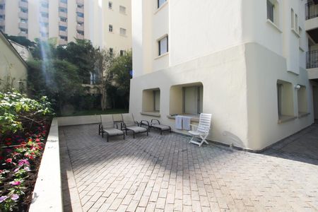 Apartamento para alugar com 100m², 3 quartos e 2 vagas Apartamento para alugar com 100m², 3 quartos e 2 vagasÁrea comum
