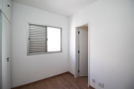 Apartamento para alugar com 100m², 3 quartos e 2 vagas Apartamento para alugar com 100m², 3 quartos e 2 vagasSuíte