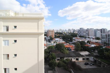 Vista de apartamento para alugar com 3 quartos, 100m² em Indianópolis, São Paulo