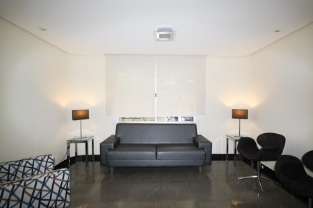 Apartamento para alugar com 100m², 3 quartos e 2 vagas Apartamento para alugar com 100m², 3 quartos e 2 vagasHall