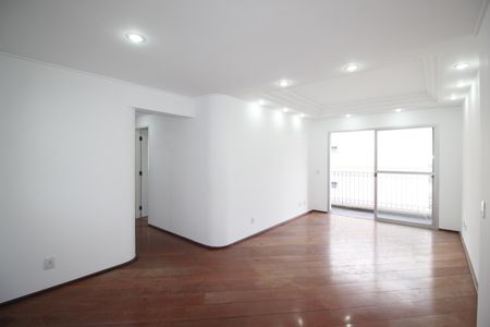 Sala de apartamento para alugar com 3 quartos, 100m² em Indianópolis, São Paulo