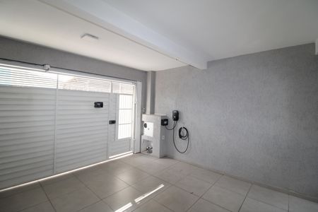Casa à venda com 150m², 3 quartos e 2 vagasGaragem