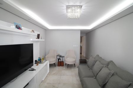 Casa à venda com 150m², 3 quartos e 2 vagasSala