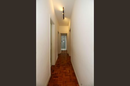 Corredor para Área Íntima de apartamento para alugar com 2 quartos, 109m² em Pinheiros, São Paulo