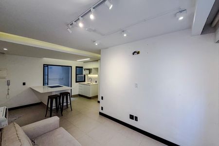 Studio à venda com 54m², 1 quarto e sem vaga Studio à venda com 54m², 1 quarto e sem vagaSala