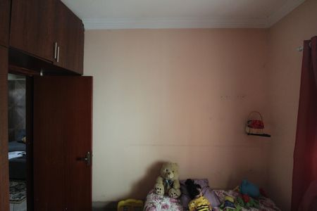 Casa à venda com 100m², 2 quartos e 2 vagasQuarto 2