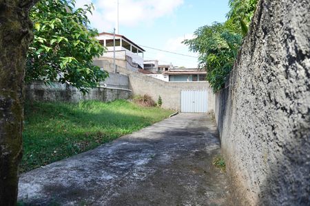 Casa para alugar com 180m², 3 quartos e 3 vagas Casa para alugar com 180m², 3 quartos e 3 vagasGaragem