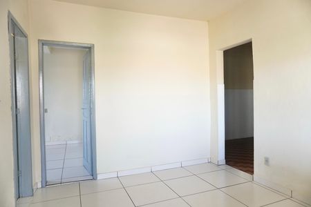 Casa para alugar com 180m², 3 quartos e 3 vagas Casa para alugar com 180m², 3 quartos e 3 vagasSala 1