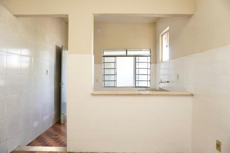Casa para alugar com 180m², 3 quartos e 3 vagas Casa para alugar com 180m², 3 quartos e 3 vagasCozinha