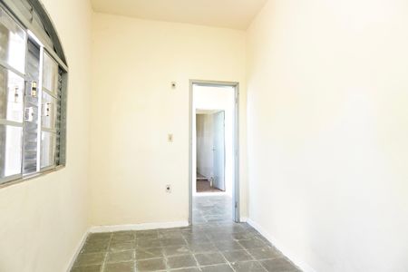 Casa para alugar com 180m², 3 quartos e 3 vagas Casa para alugar com 180m², 3 quartos e 3 vagasQuarto 4