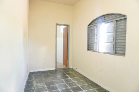 Casa para alugar com 180m², 3 quartos e 3 vagas Casa para alugar com 180m², 3 quartos e 3 vagasQuarto 4