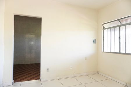 Casa para alugar com 180m², 3 quartos e 3 vagas Casa para alugar com 180m², 3 quartos e 3 vagasSala 1
