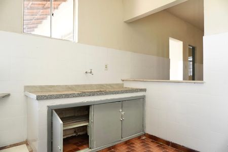 Casa para alugar com 180m², 3 quartos e 3 vagas Casa para alugar com 180m², 3 quartos e 3 vagasCozinha