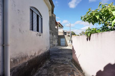 Casa para alugar com 180m², 3 quartos e 3 vagas Casa para alugar com 180m², 3 quartos e 3 vagasÁrea externa