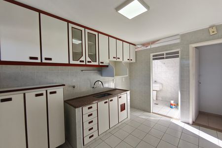 Casa para alugar com 180m², 3 quartos e 4 vagasCozinha