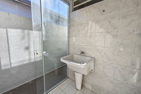 Casa para alugar com 180m², 3 quartos e 4 vagasÁrea de Serviço