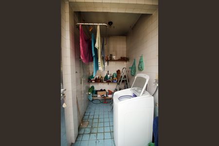 Casa à venda com 197m², 4 quartos e 1 vagaLavanderia - Anexo