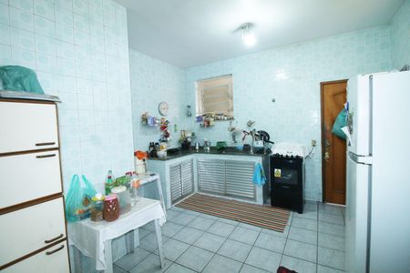 Casa à venda com 197m², 4 quartos e 1 vagaCozinha