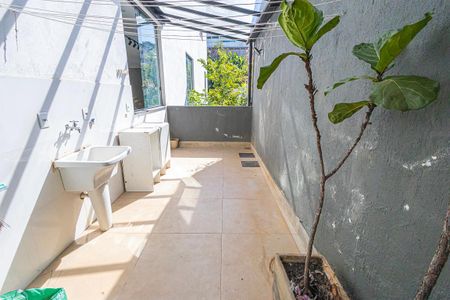Casa para alugar com 280m², 4 quartos e 4 vagas Casa para alugar com 280m², 4 quartos e 4 vagasarea de serviço