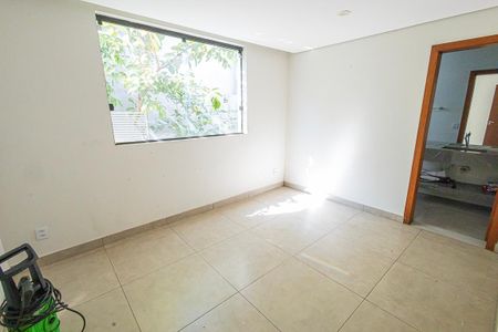 Casa para alugar com 280m², 4 quartos e 4 vagas Casa para alugar com 280m², 4 quartos e 4 vagasquarto 4 / suite