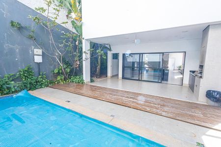 Casa para alugar com 280m², 4 quartos e 4 vagas Casa para alugar com 280m², 4 quartos e 4 vagasvaranda gourmet / piscina