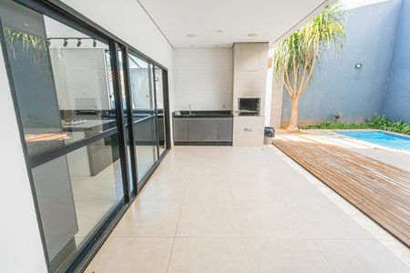 Casa para alugar com 280m², 4 quartos e 4 vagas Casa para alugar com 280m², 4 quartos e 4 vagasvaranda gourmet / piscina