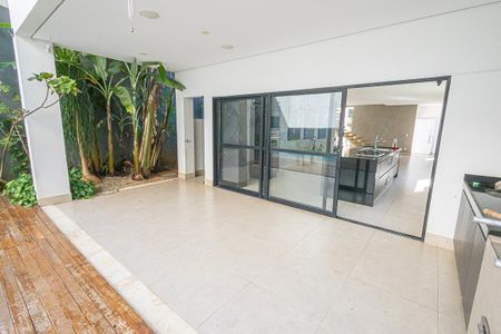 Casa para alugar com 280m², 4 quartos e 4 vagas Casa para alugar com 280m², 4 quartos e 4 vagasvaranda gourmet / piscina