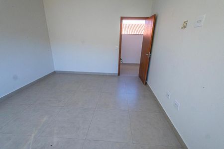 Casa para alugar com 280m², 4 quartos e 4 vagas Casa para alugar com 280m², 4 quartos e 4 vagasquarto 2