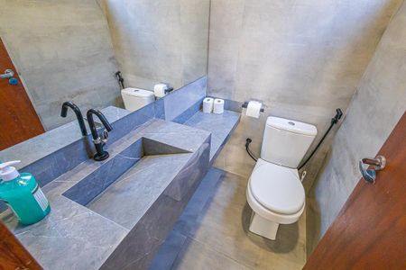 Casa para alugar com 280m², 4 quartos e 4 vagas Casa para alugar com 280m², 4 quartos e 4 vagaslavabo
